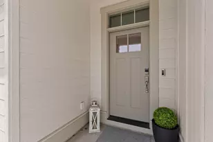 3843 NE Oakside Loop, Bend, OR 97701 - Photo 3