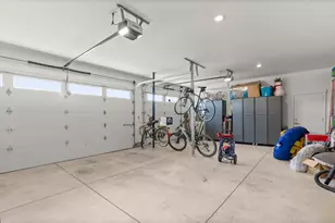 3843 NE Oakside Loop, Bend, OR 97701 - Photo 35