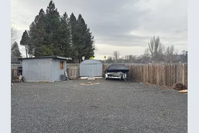 3267 Hope Street, Klamath Falls, OR 97603 - Photo 33