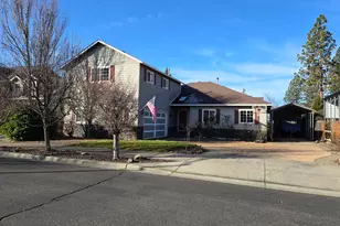 16 Portabello Way, Eagle Point, OR 97524 - Photo 1