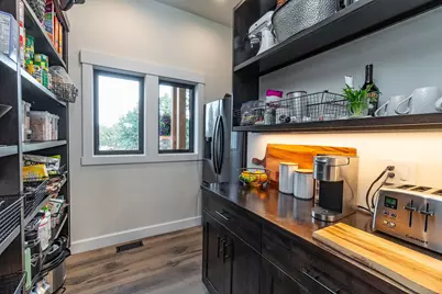 62825 Montara Drive, Bend, OR 97701 - Photo 9