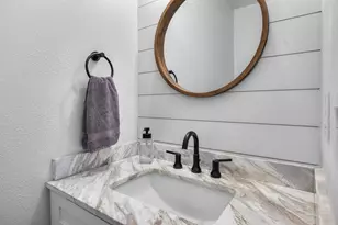 20560 Boyd Ct, Bend, OR 97701 - Photo 31