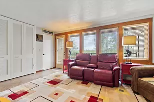 18575 SW Century Dr, Bend, OR 97702 - Photo 9