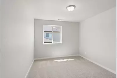 145 Valemont Drive #38, Eagle Point, OR 97524 - Photo 19