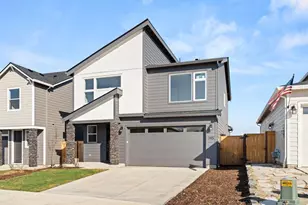 145 Valemont Dr, Eagle Point, OR 97524 - Photo 3