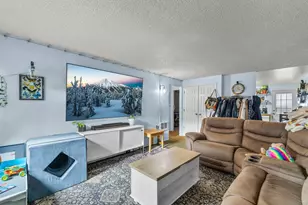 530 SE Centennial St, Bend, OR 97702 - Photo 3