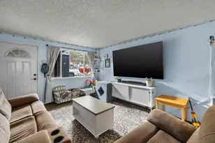 530 SE Centennial St, Bend, OR 97702 - Photo 3