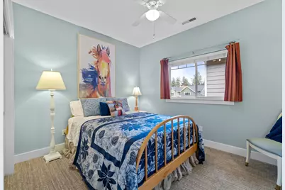 832 NE Revere Avenue, Bend, OR 97701 - Photo 53