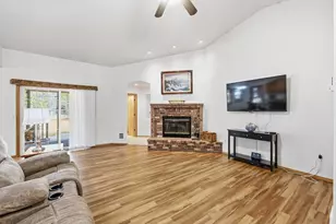 15770 Sunrise Blvd, La Pine, OR 97739 - Photo 11