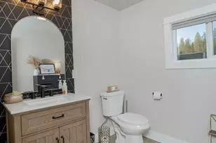 430 Stringer Gap Rd, Grants Pass, OR 97527 - Photo 25