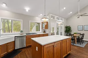 18025 Camas Ln, Sunriver, OR 97707 - Photo 9