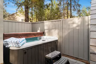 18025 Camas Ln, Sunriver, OR 97707 - Photo 29