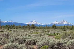 17940 4th Ave, Bend, OR 97703 - Photo 1