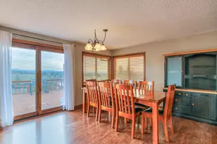 1133 NE Scenic Dr, Madras, OR 97741 - Photo 3