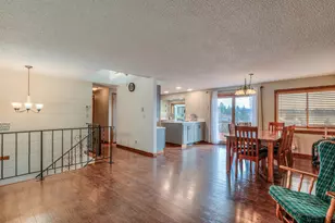 1133 NE Scenic Dr, Madras, OR 97741 - Photo 5