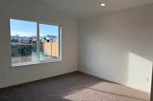 588 NE Mitchell St, Madras, OR 97741 - Photo 11