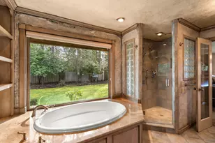 1117 NE Memorial Dr, Grants Pass, OR 97526 - Photo 43