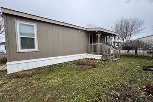 4751 Bellm Dr, Klamath Falls, OR 97603 - Photo 5