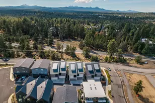 61574 SW Blakely Rd, Bend, OR 97702 - Photo 43