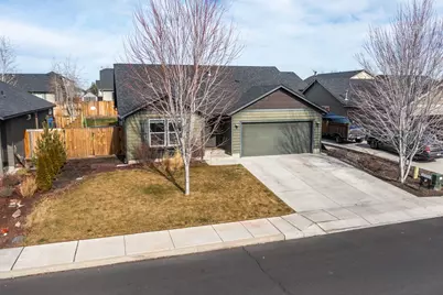 725 NE Redwood Avenue, Redmond, OR 97756 - Photo 35