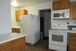 29277 N Hwy 97 Hwy N, Chiloquin, OR 97624 - Photo 5