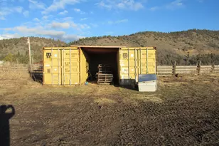 29277 N Hwy 97 Hwy N, Chiloquin, OR 97624 - Photo 7