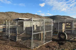 29277 N Hwy 97 Hwy N, Chiloquin, OR 97624 - Photo 9