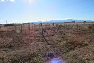 29277 N Hwy 97 Hwy N, Chiloquin, OR 97624 - Photo 15