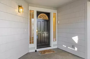 88 Mountain View Dr, Phoenix, OR 97535 - Photo 5