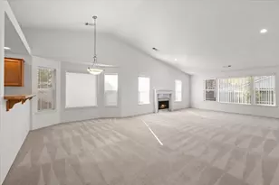 88 Mountain View Dr, Phoenix, OR 97535 - Photo 13