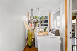 405 NW Dimmick St, Grants Pass, OR 97526 - Photo 13