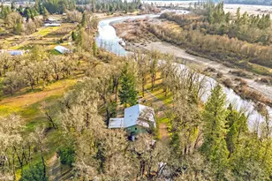 300 W 6th St, Kerby, OR 97531 - Photo 29