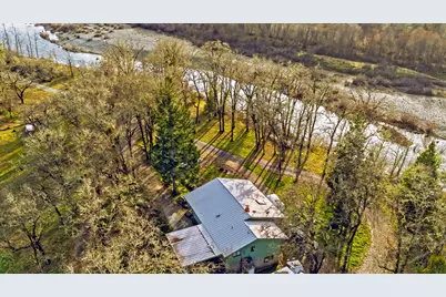 300 W 6th Street, Kerby, OR 97531 - Photo 7