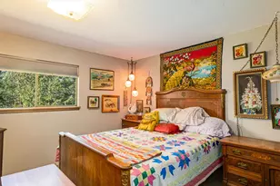 300 W 6th St, Kerby, OR 97531 - Photo 11