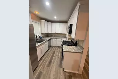 679 Sunset Way, Grants Pass, OR 97527 - Photo 3