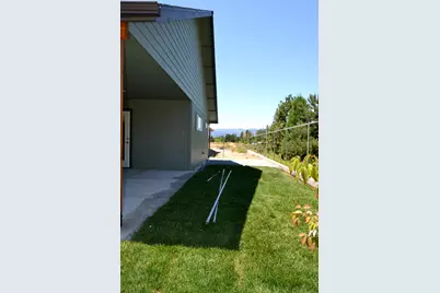 180 SW Rock Gulch Road, Grants Pass, OR 97527 - Photo 25