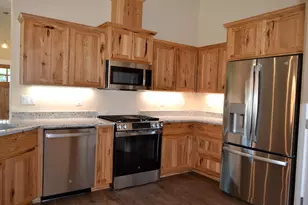 180 SW Rock Gulch Rd, Grants Pass, OR 97527 - Photo 9