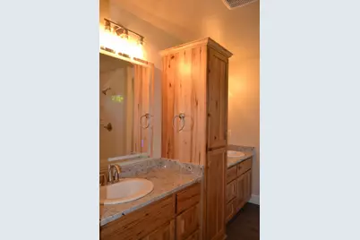 180 SW Rock Gulch Road, Grants Pass, OR 97527 - Photo 15