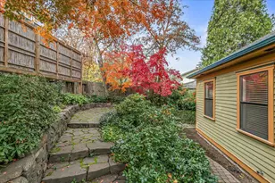 502 Allison St, Ashland, OR 97520 - Photo 47