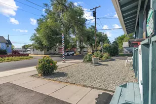 1633 Division St, Klamath Falls, OR 97601 - Photo 7