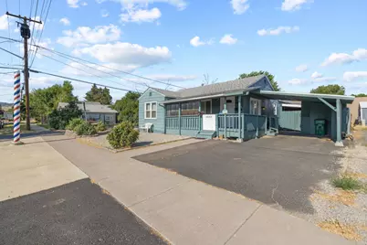 1633 Division Street, Klamath Falls, OR 97601 - Photo 5