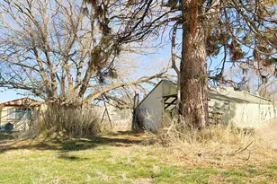 33234 Malheur St, Sprague River, OR 97639 - Photo 17