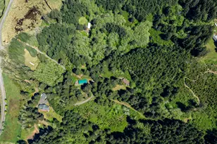 94010 N Way Ln, North Bend, OR 97459 - Photo 9