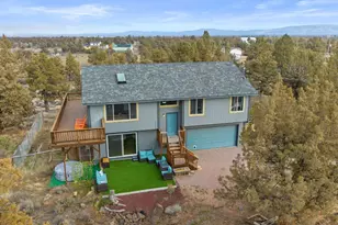 25020 Kiwa Ln, Bend, OR 97701 - Photo 3