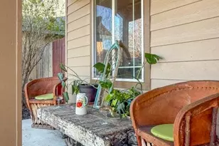 1113 NW 22nd Pl, Redmond, OR 97756 - Photo 5