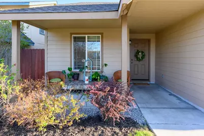 1113 NW 22nd Place, Redmond, OR 97756 - Photo 3