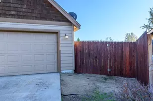 1113 NW 22nd Pl, Redmond, OR 97756 - Photo 27