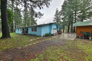 2056 Rockydale Rd, Cave Junction, OR 97523 - Photo 43