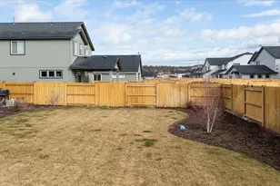 3308 NW 9th St, Redmond, OR 97756 - Photo 43