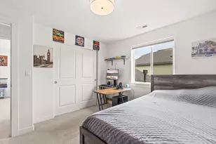 3308 NW 9th St, Redmond, OR 97756 - Photo 27